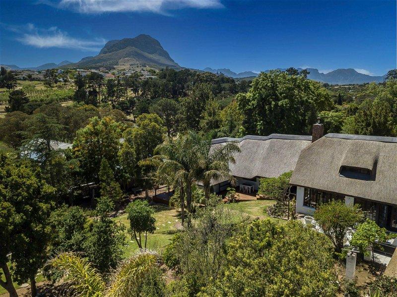 Lodge Africa *